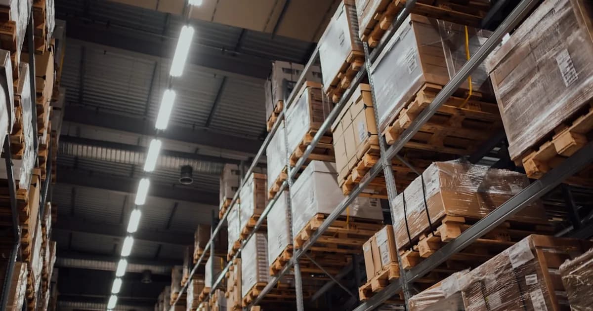Warehouse & Industrial Cleaning Standards: What Facility Managers Need to Know